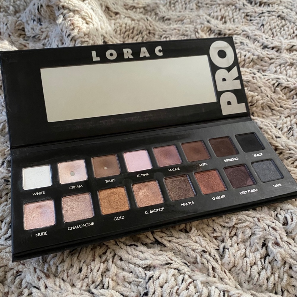 LORAC PRO 🖤 - Picture 2 of 8